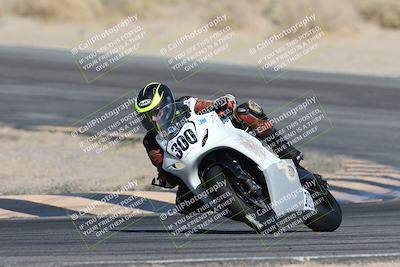 media/Dec-07-2025-CVMA (Sun) [[3e7d2de5dc]]/Race 7-Formula Lightweight Twins Shootout/